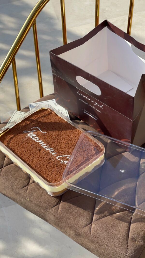Vietnamese Tiramisu Box