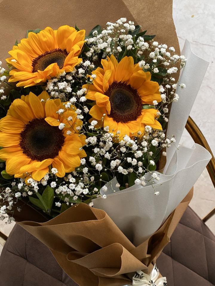 Golden Hour Bouquet